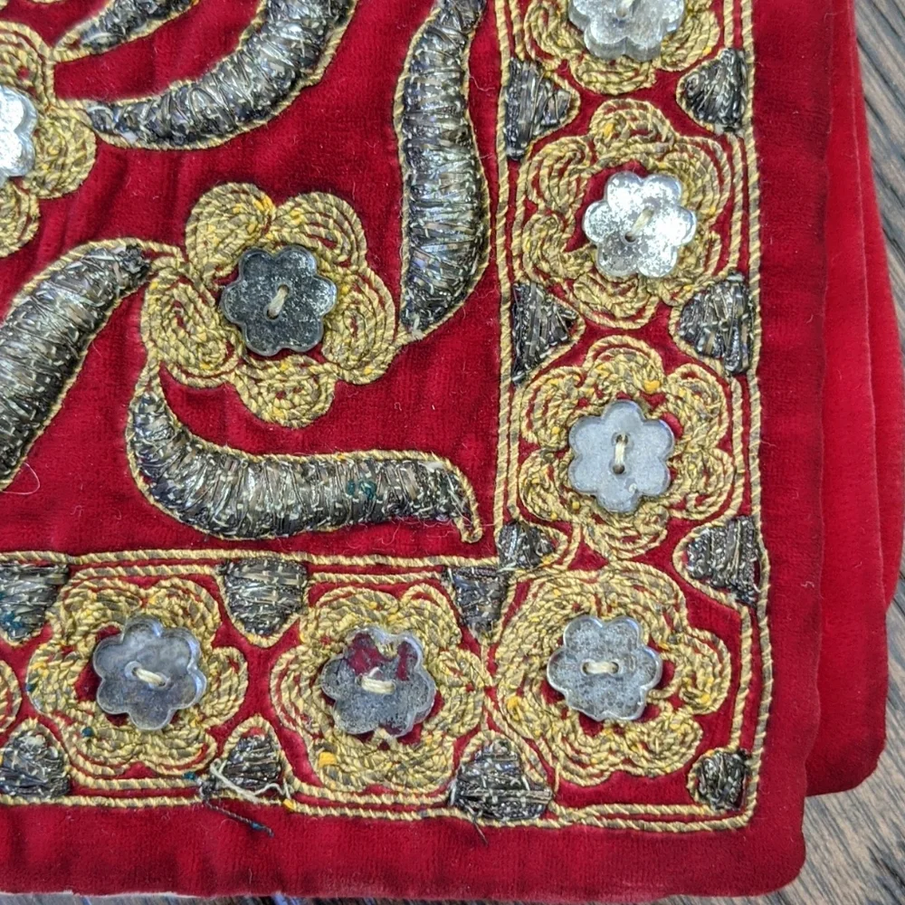 HARRY ROSENFELD I '40s Red Velvet Envelope Clutch w/ Beaded & Embroidered Flap